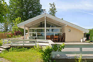 hyggeligt sommerhus med fuld havudsigt
