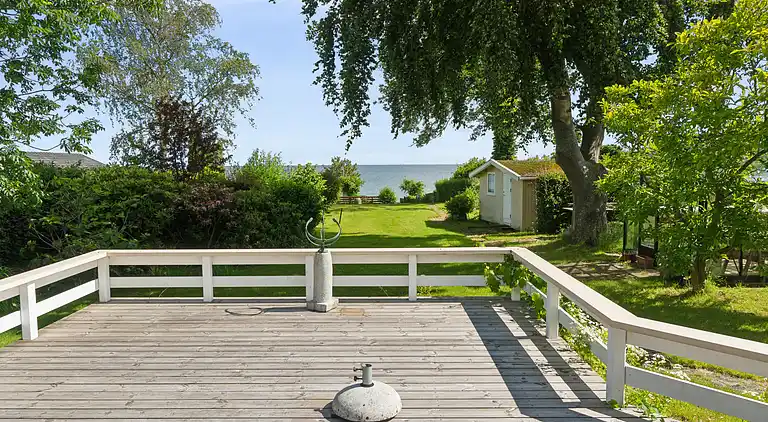Gemütliches Ferienhaus mit vollem Meerblick