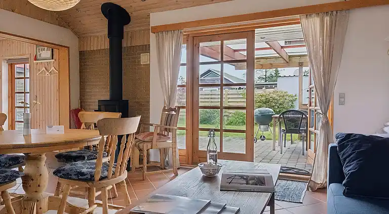 Ferienhaus, das Gemütlichkeit ausstrahlt