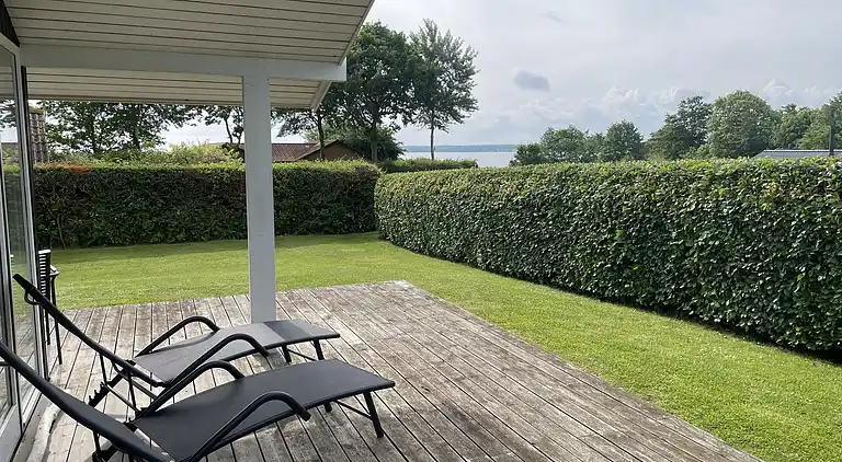 Fantastisk udsigt og 150 meter til stranden