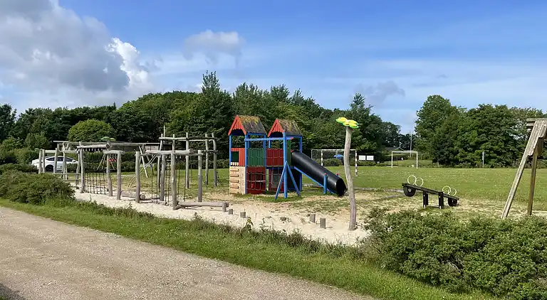 Fantastisk udsigt og 150 meter til stranden