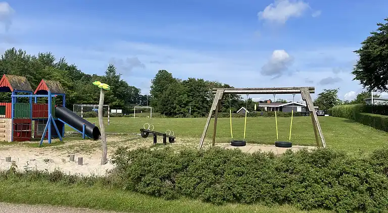 Fantastisk udsigt og 150 meter til stranden