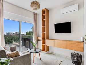 Sanders Old Port - Adorable 1-Bdr Apt with Balcony