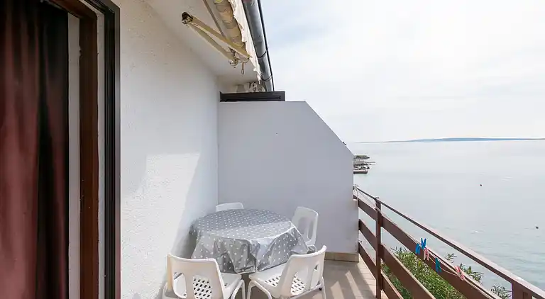 One bedroom apartment near beach Mandre, Pag (A-4101-a)