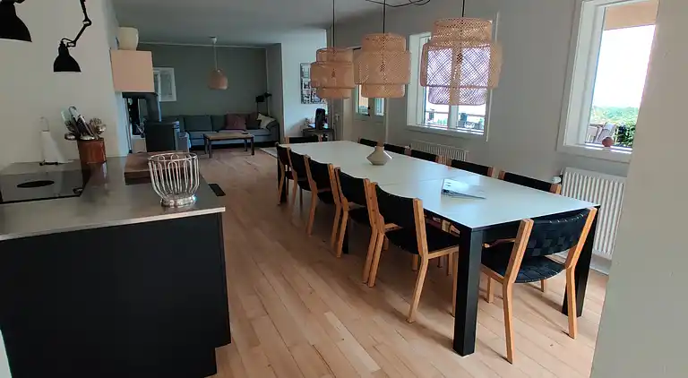 Moderne sommerhus med enestående havudsigt