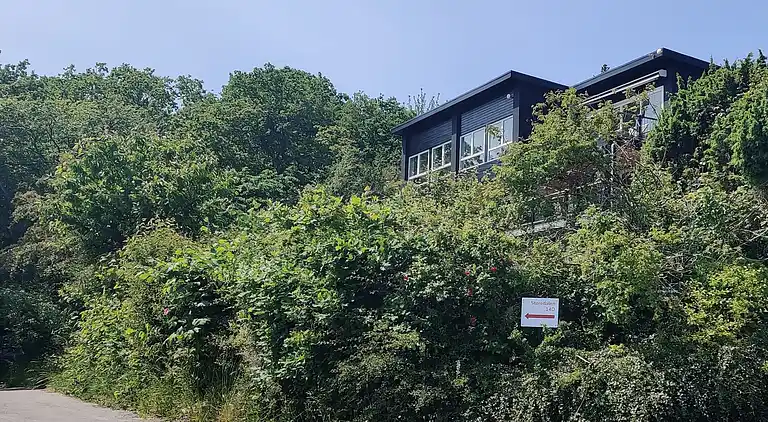 Moderne sommerhus med enestående havudsigt