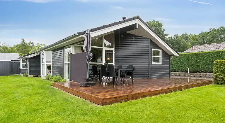 Skønt  feriehus. Spa/sauna,biloplader,Gudenå