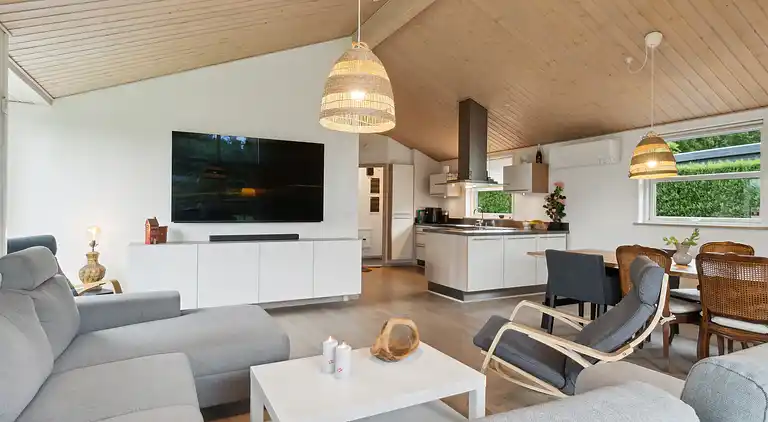 Skønt  feriehus. Spa/sauna,biloplader,Gudenå