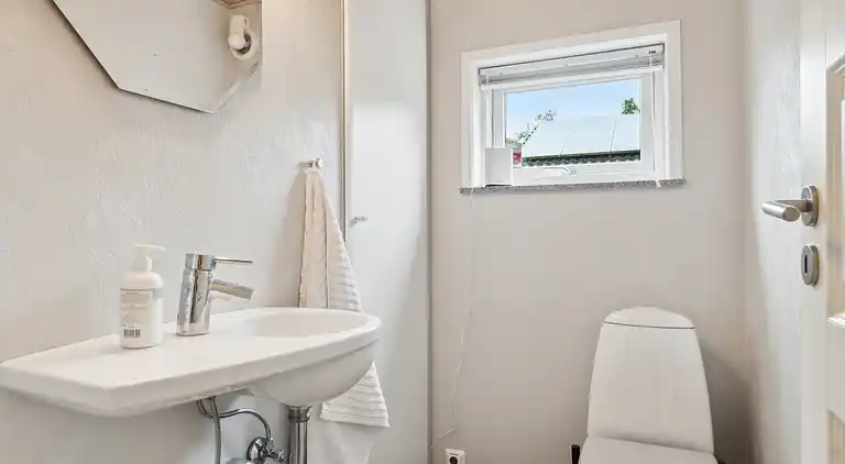 Skønt  feriehus. Spa/sauna,biloplader,Gudenå