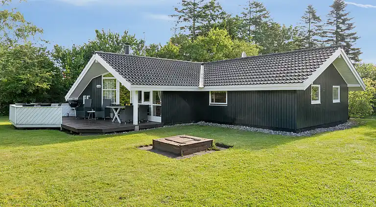 Nahe Strandzentrum, privat und uneinsehbar.