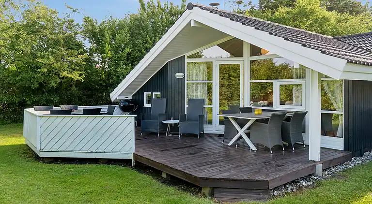 Nahe Strandzentrum, privat und uneinsehbar.