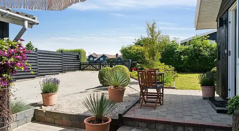 Skønt sommerhus med plads til 8 pers. og 2 hunde