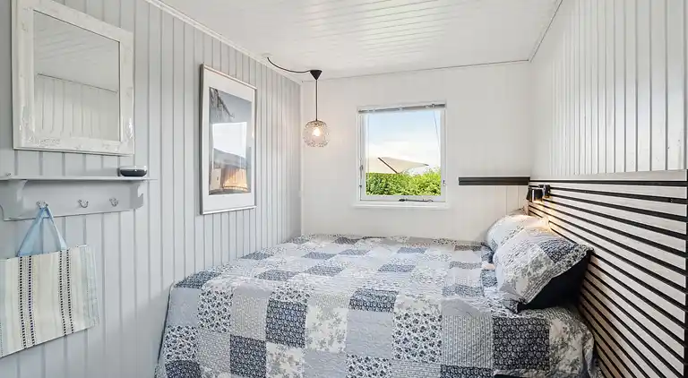 Skønt sommerhus med plads til 8 pers. og 2 hunde