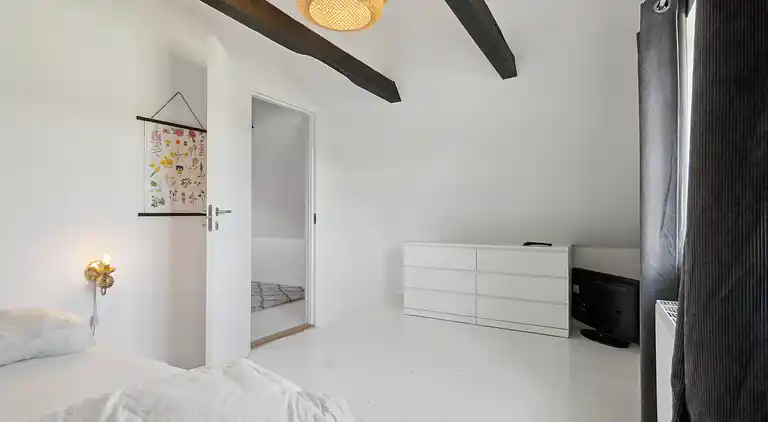 Dejligt sommerhus i idylliske omgivelser