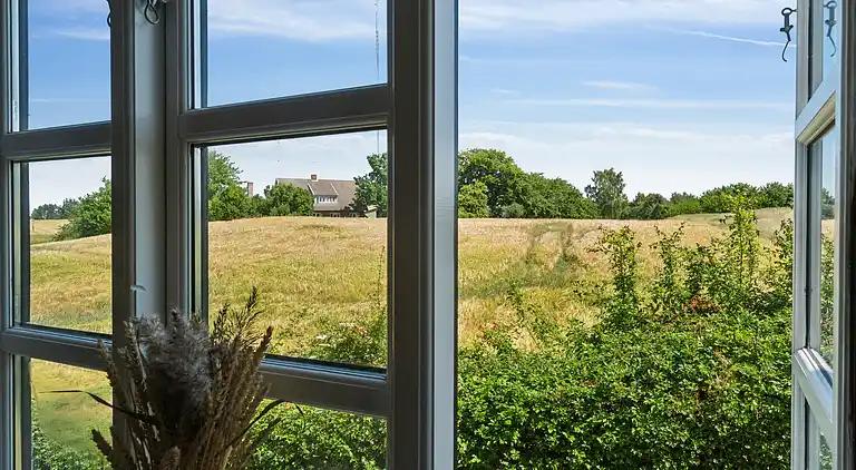 Dejligt sommerhus i idylliske omgivelser