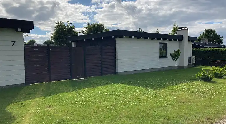 Gemütliches Ferienhaus in Strandnähe.