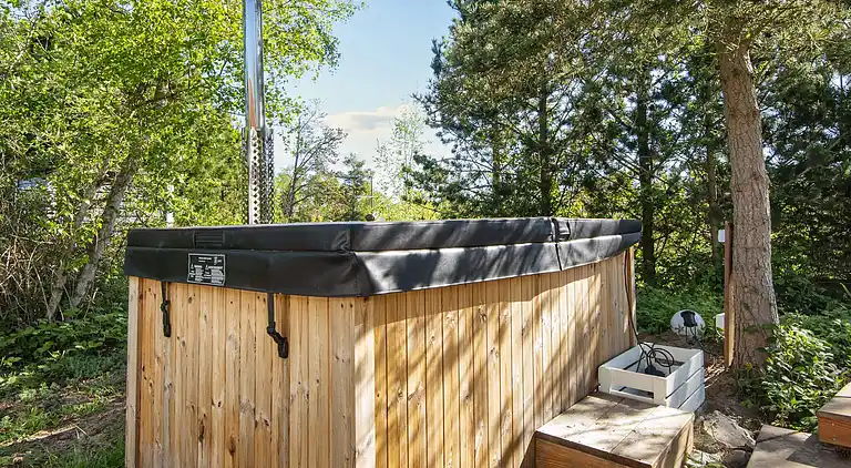 Sommerhus ved Øer Strand