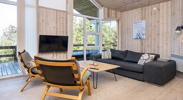 Sommerhus ved Øer Strand