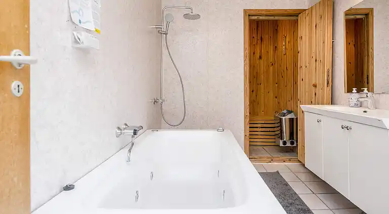 Holiday home in Hejlsminde Strand