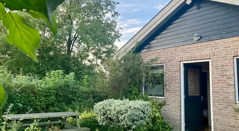 4-Person Fully Equipped Holiday House Aliya