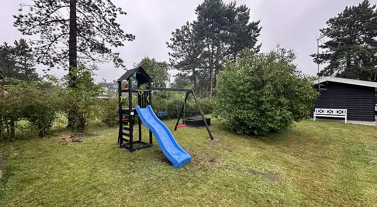 Børnevenlig ferie 500 meter fra stranden