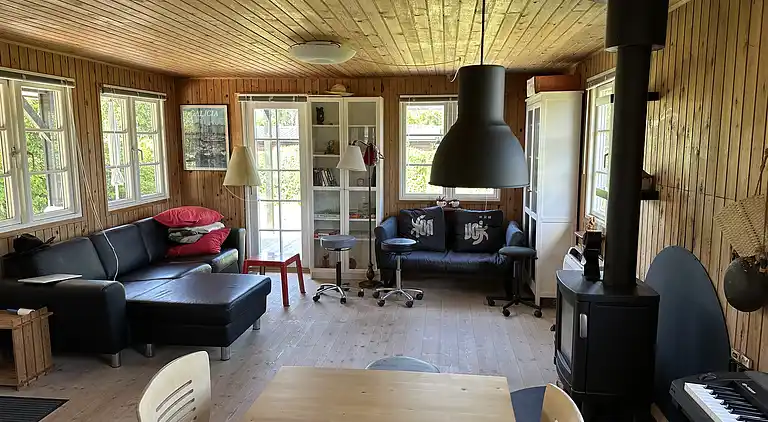 Small cozy summer house near the Isefjord