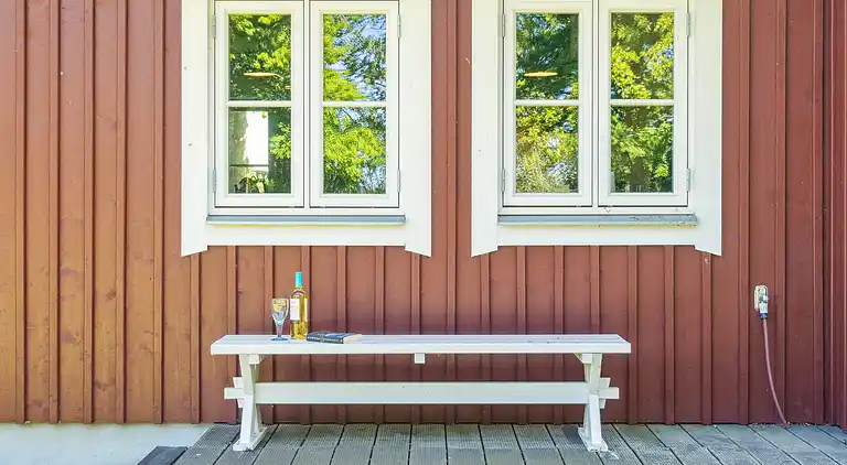 Helles Strandhaus nah am Meer und Outdoor