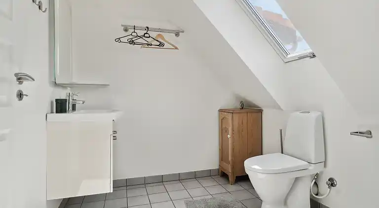 Moderne ferielejlighed  med hyggelige rammer