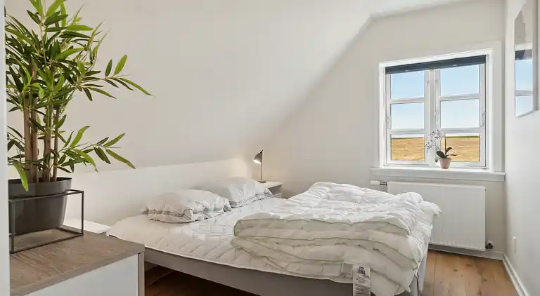 Moderne ferielejlighed  med hyggelige rammer