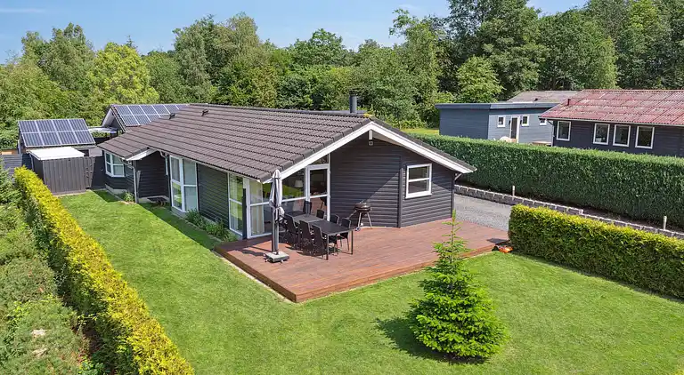 Skønt  feriehus. Spa/sauna,biloplader,Gudenå