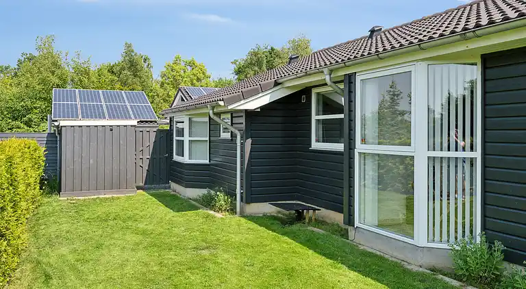 Skønt  feriehus. Spa/sauna,biloplader,Gudenå