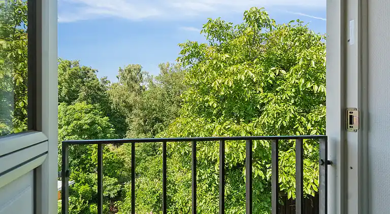 Gemütliches Haus in der Nähe von Wald und Küste