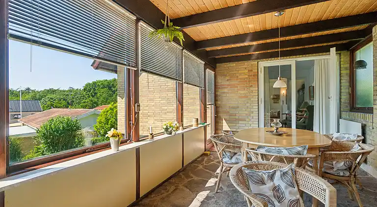 Gemütliches Haus in der Nähe von Wald und Küste