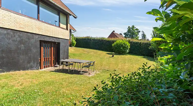 Gemütliches Haus in der Nähe von Wald und Küste