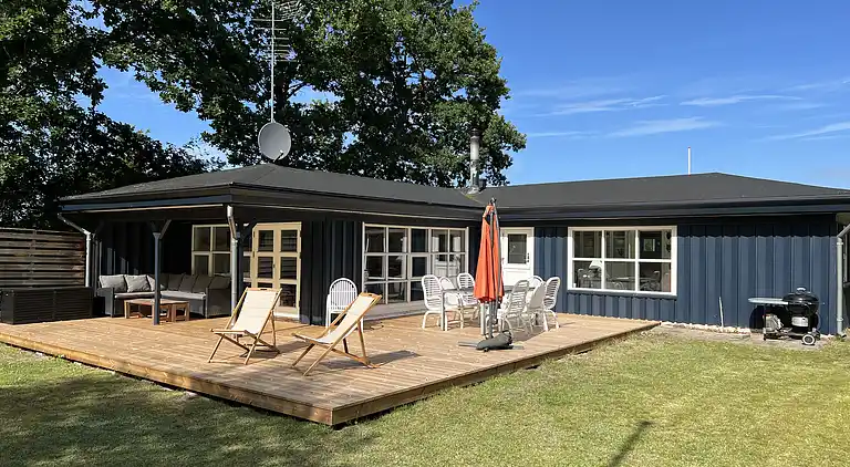 Schönes Sommerhaus 200m vom Strand entfernt