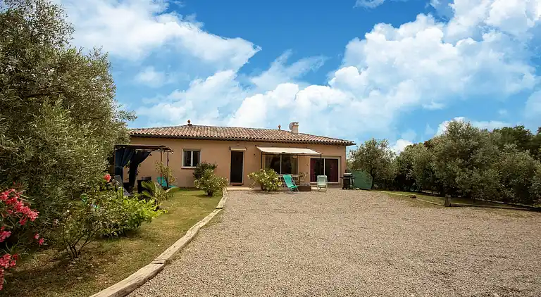 Villa in Fox-Amphoux