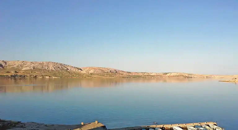 2-Zimmer-Ferienwohnung am Strand Zubovici, Pag (A-4125-d)