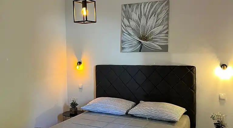 2-Zimmer-Ferienwohnung am Strand Potocnica, Pag (A-222-a)