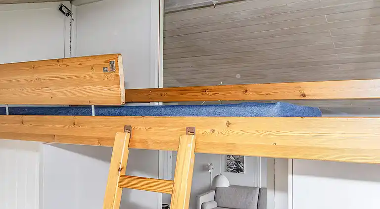 B-3½ room,renovated, Ocean view