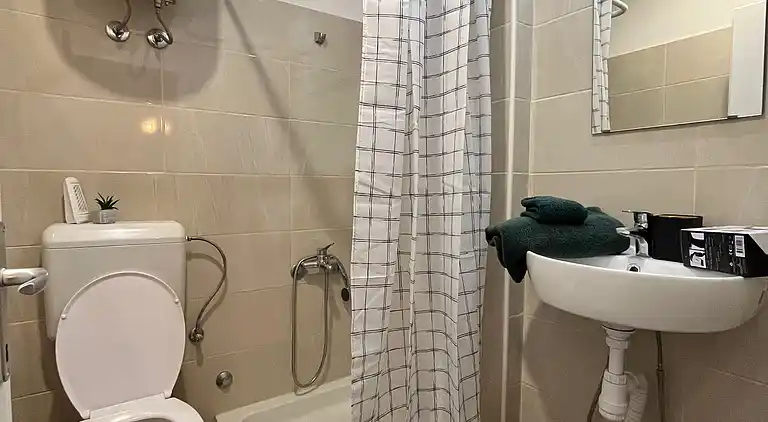 1-Zimmer-Ferienwohnung am Strand Potocnica, Pag (A-222-d)