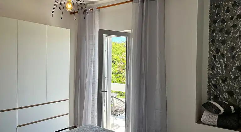 1-Zimmer-Ferienwohnung am Strand Potocnica, Pag (A-222-d)