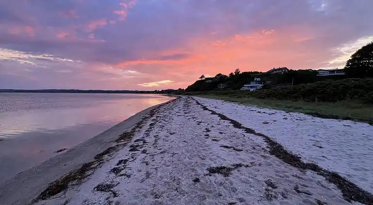 Lækkert sommerhus med panoramaudsigt og udespa