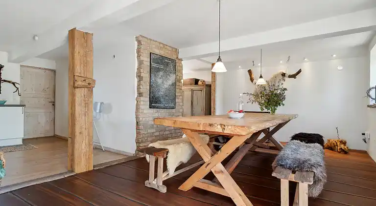 Schönes Haus mit Meerblick und Kamin