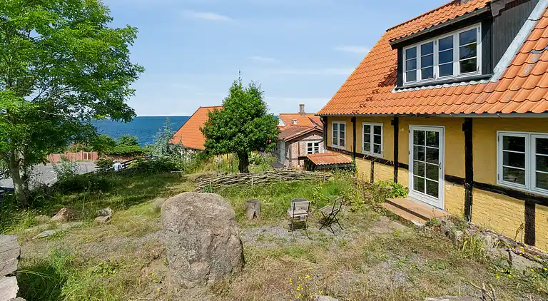 Schönes Haus mit Meerblick und Kamin