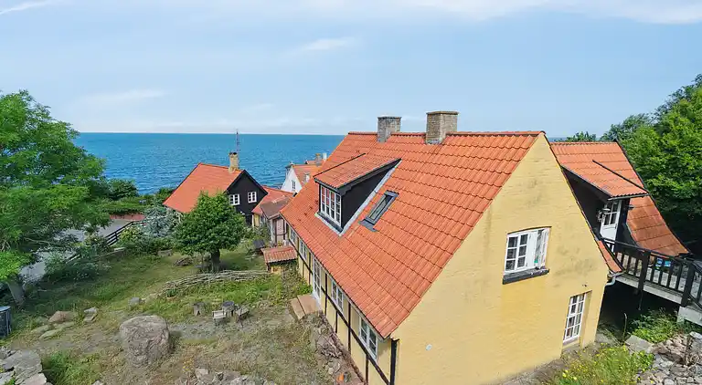 Schönes Haus mit Meerblick und Kamin