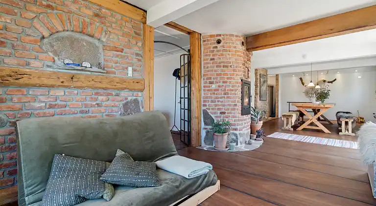 Schönes Haus mit Meerblick und Kamin