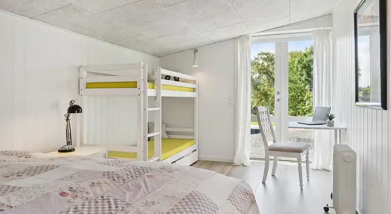 Dejligt sommerhus nær Stillinge Strand