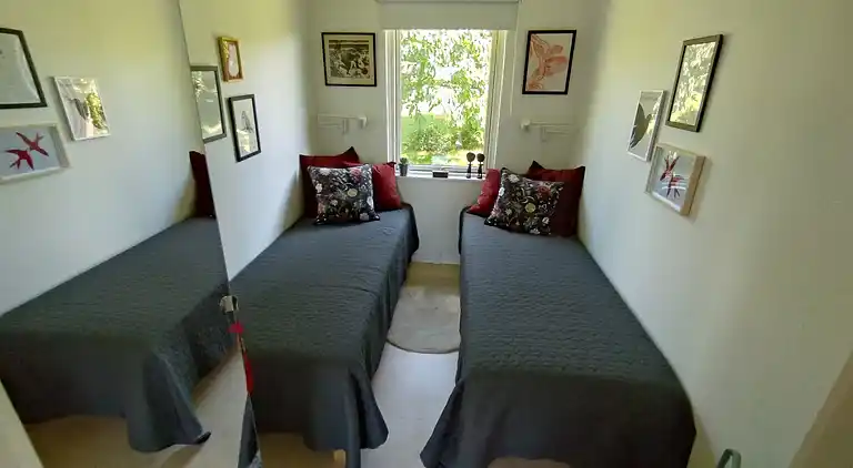 Hyggeligt sommerhus med fantastisk udsigt!