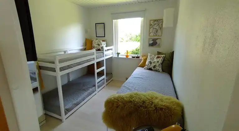 Hyggeligt sommerhus med fantastisk udsigt!