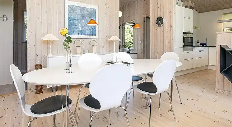 Sommerhus ved Fjellerup Strand